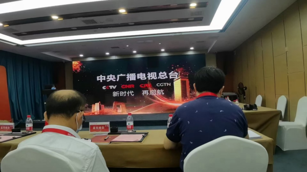 寐棉床墊總裁向朝輝榮登CCTV《崛起中國(guó)》訪談節(jié)目